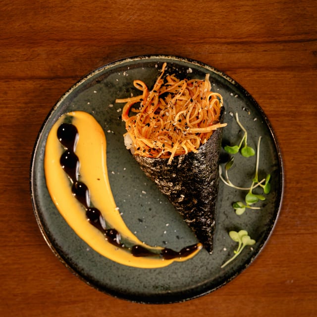 Spicy Temaki.