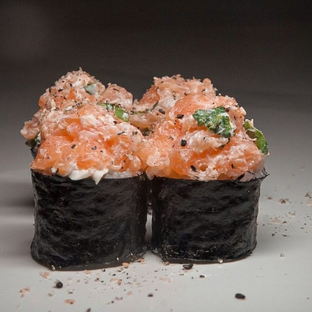 Hosso Tataki Roll.